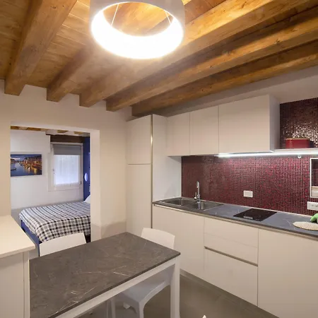 Apartment Ca' Gritti By Venicevillas *