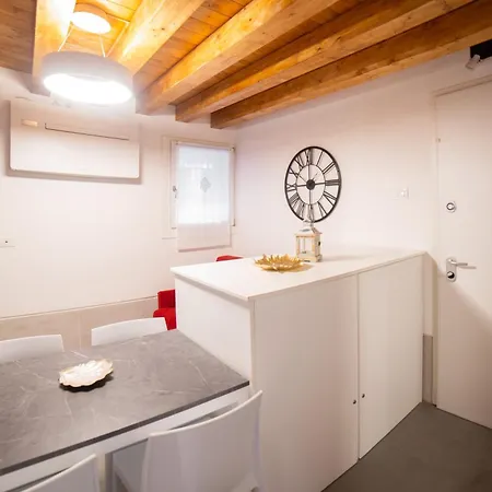 Appartement Ca' Gritti By Venicevillas *